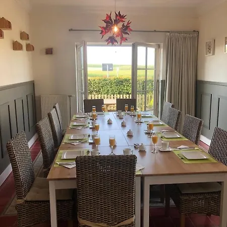 Rikkeshoeve Vakantiewoning Holiday home Aalst